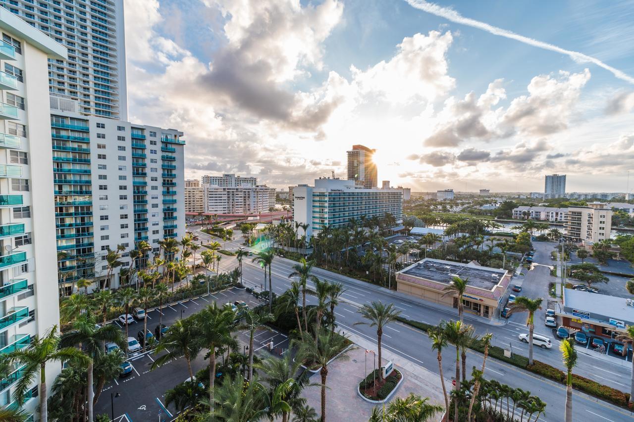 Tides Hollywood Apartments فورت لودرديل المظهر الخارجي الصورة